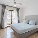 شقة 2 Bed With Pool View Castle Harbour C202