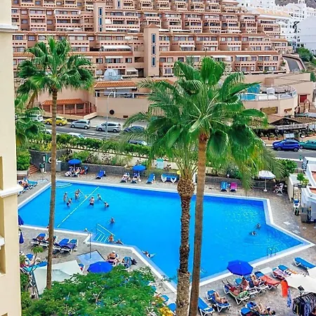 2 Bed With Pool View Castle Harbour C202 Daire Los Cristianos (Tenerife)