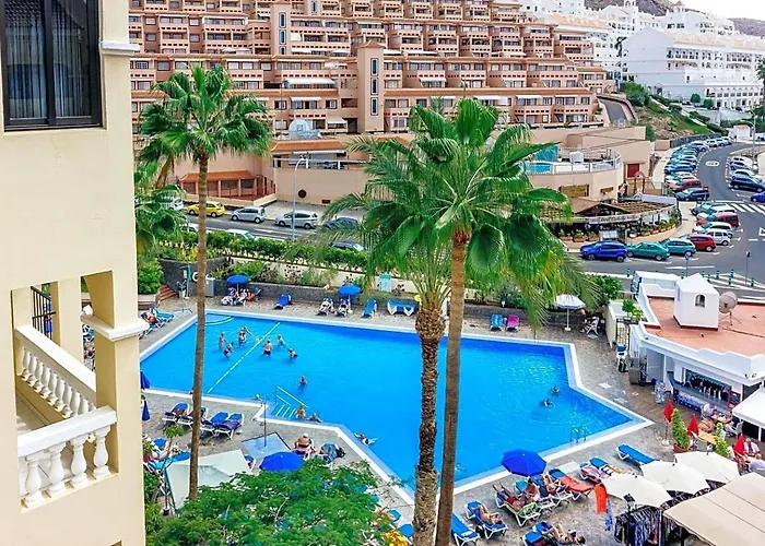 2 Bed With Pool View Castle Harbour C202 公寓 洛斯克里斯蒂亚诺斯