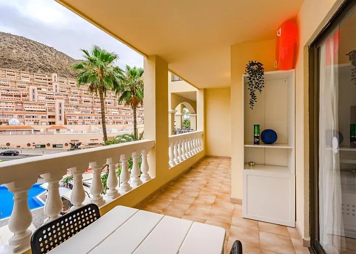 2 Bed With Pool View Castle Harbour C202 * 로스크리스티아노스